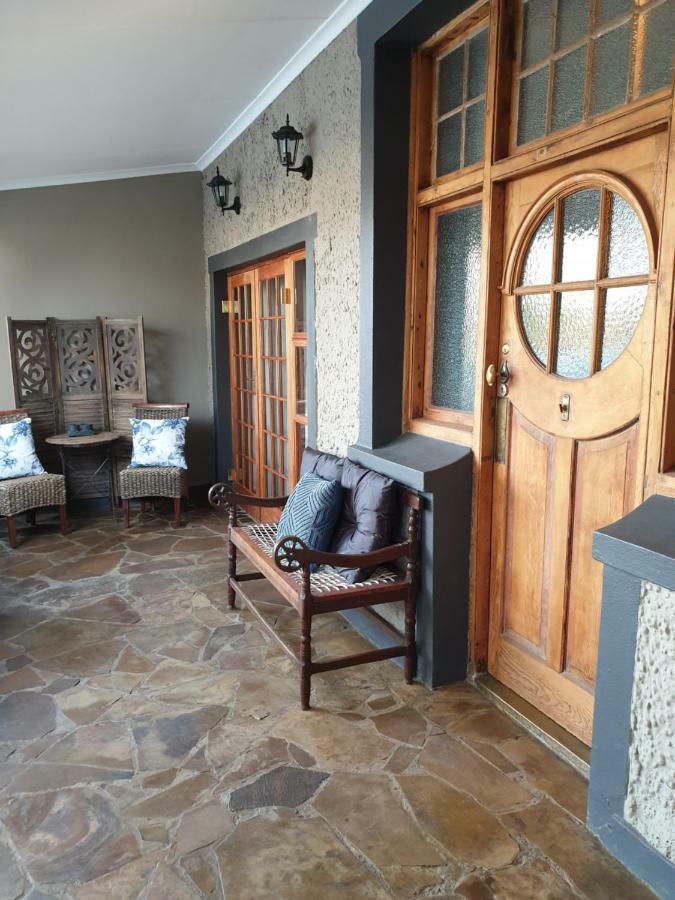 Hotel 34Onfifth Port Elizabeth Esterno foto